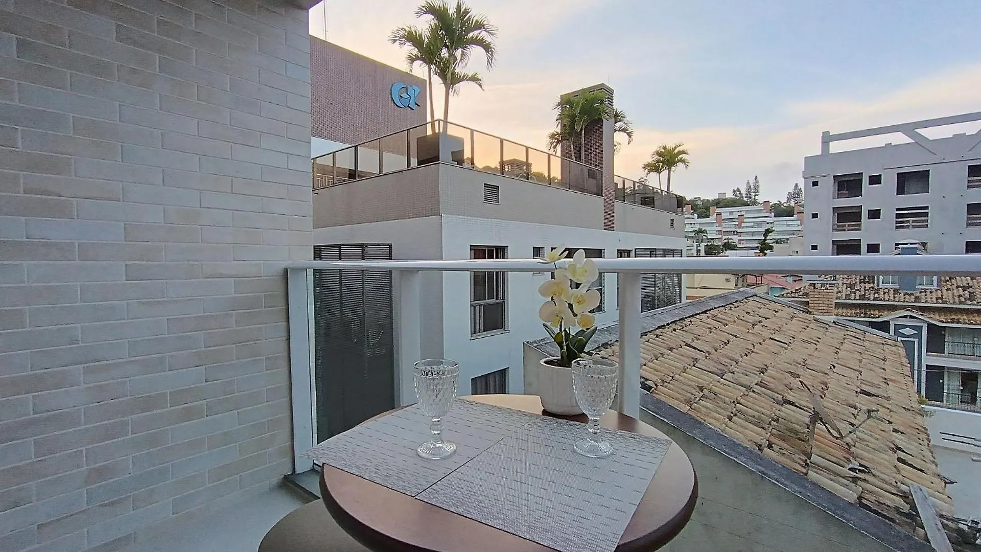 בית נופש בומבינאס Vila Do Centro ברזיל