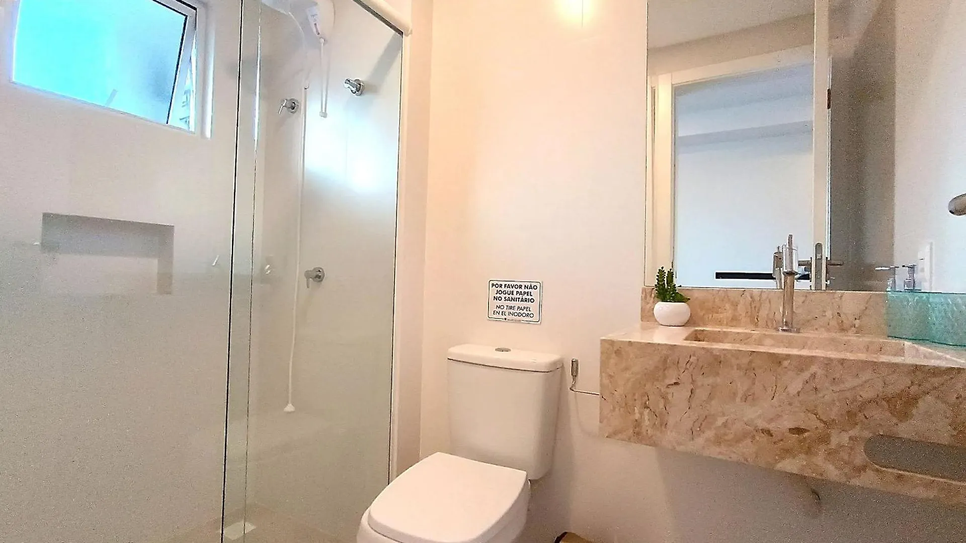 בית נופש בומבינאס Vila Do Centro ברזיל